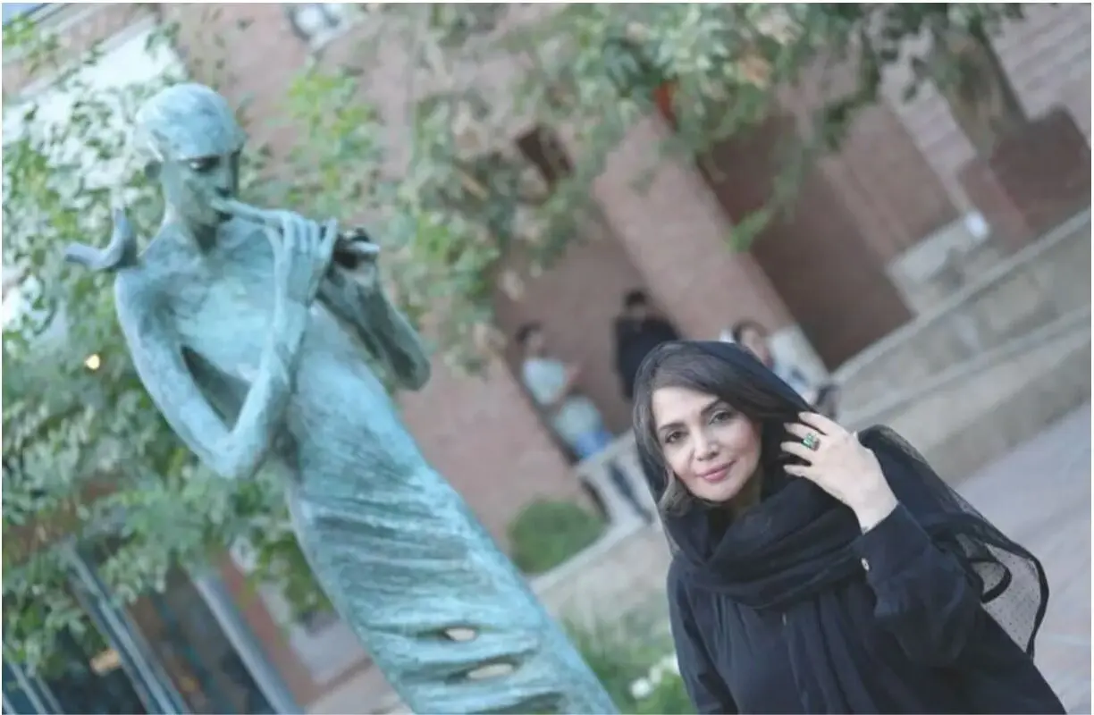 گرد پیری روی صورت این هنرپیشه خاطره انگیز زن هم نشست (عکس)