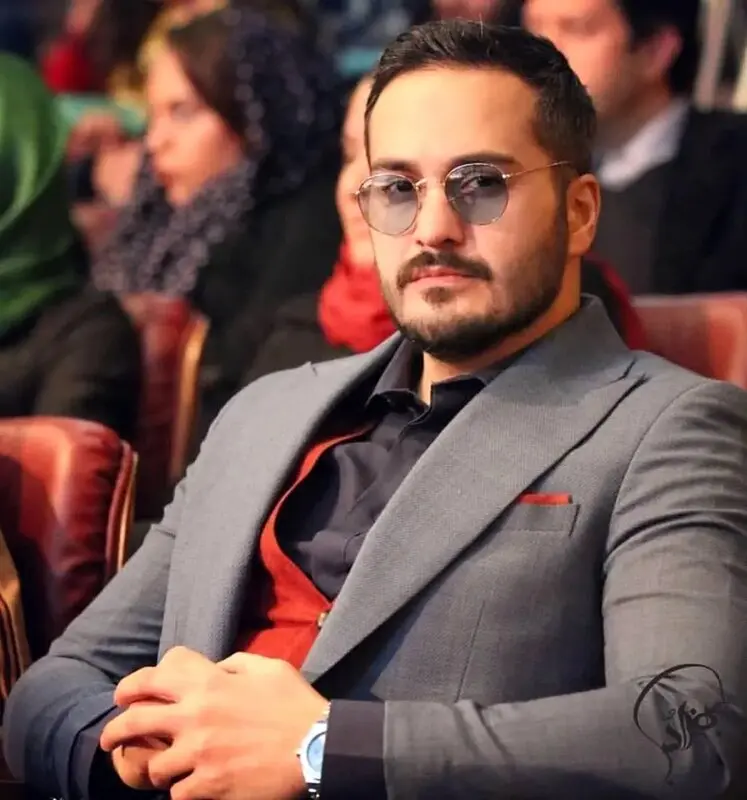 سورپرایز هیجان انگیز میلاد کی مرام در اکران مردمی فیلم آسمان غرب +  عکس و ویدئو

