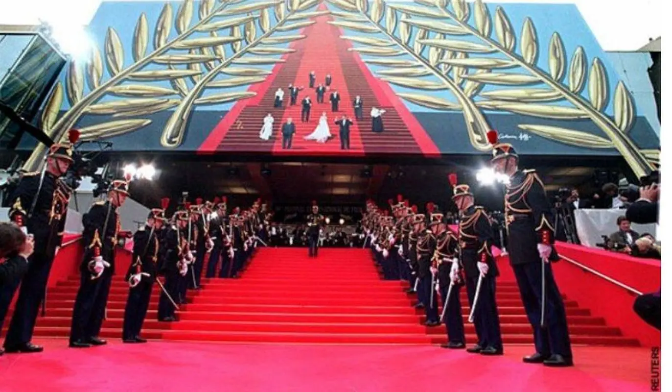 به بهانه شروع جشنواره کن | مرور جنجالی ترین استایل های بازیگران ایرانی در فرانسه! (تصاویر)