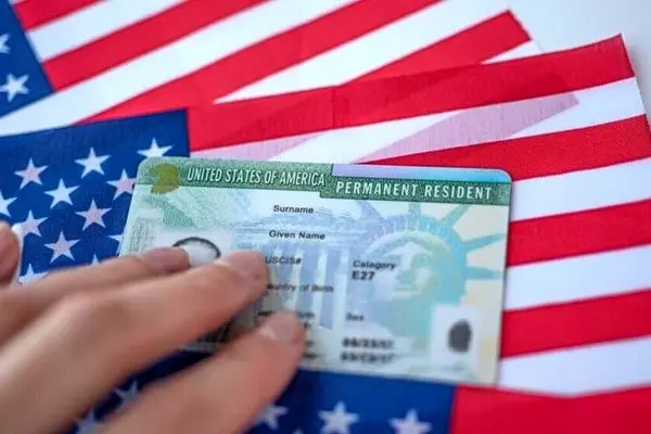 کدام فوتبالیست های ایرانی گرین کارت آمریکا دارند؟!