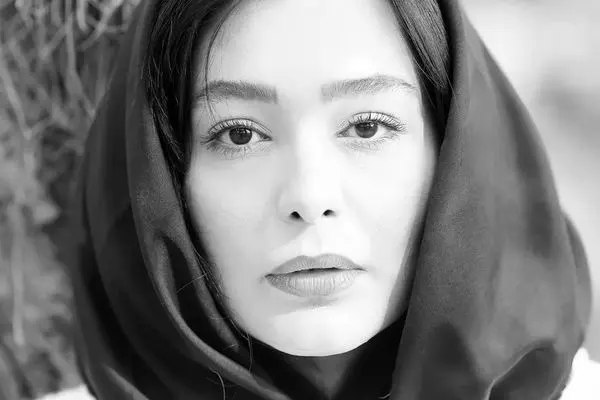 سانیا سالاری بدون میکاپ؛ دلبری با چهرهی طبیعی و خدادادی!