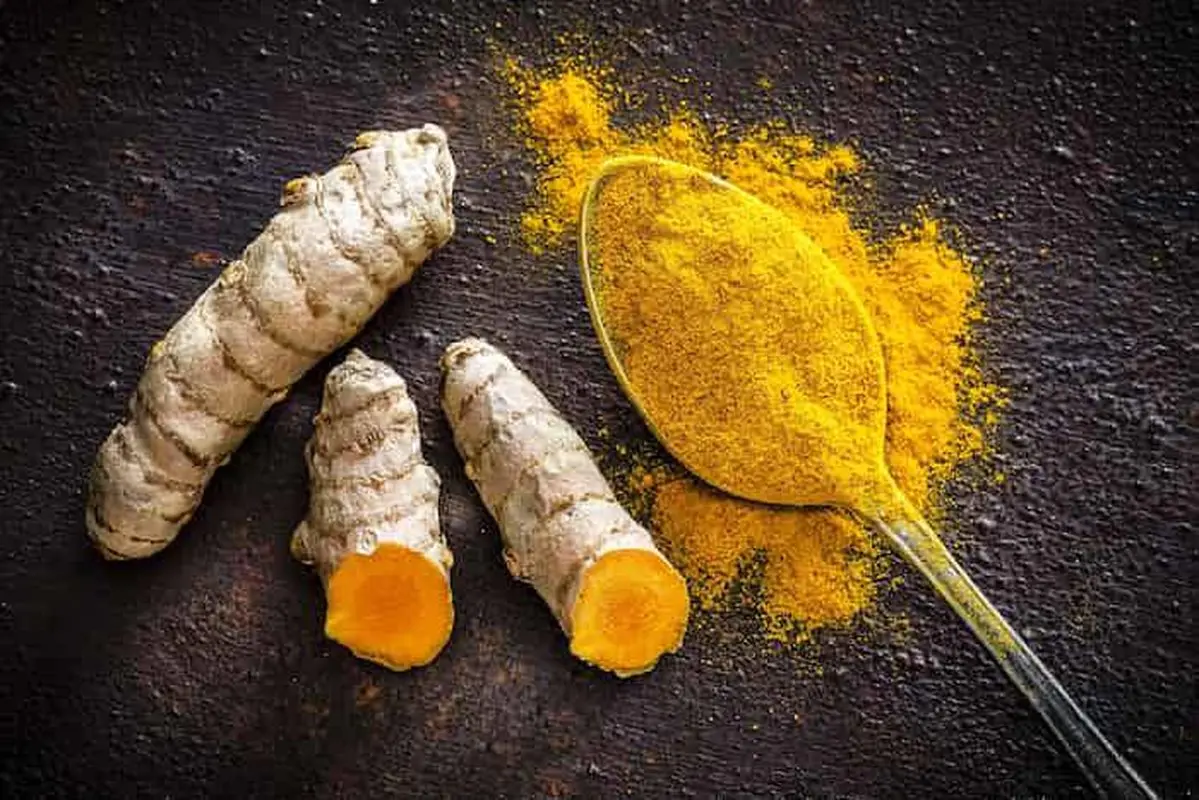 زردچوبه ادویه مفیدی است/ مکمل‌هایش اما شاید نه