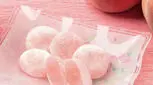 آموزش مرحله به مرحله درست کردن موچی هلو؛ یک شیرینی خوشمزه و لطیف