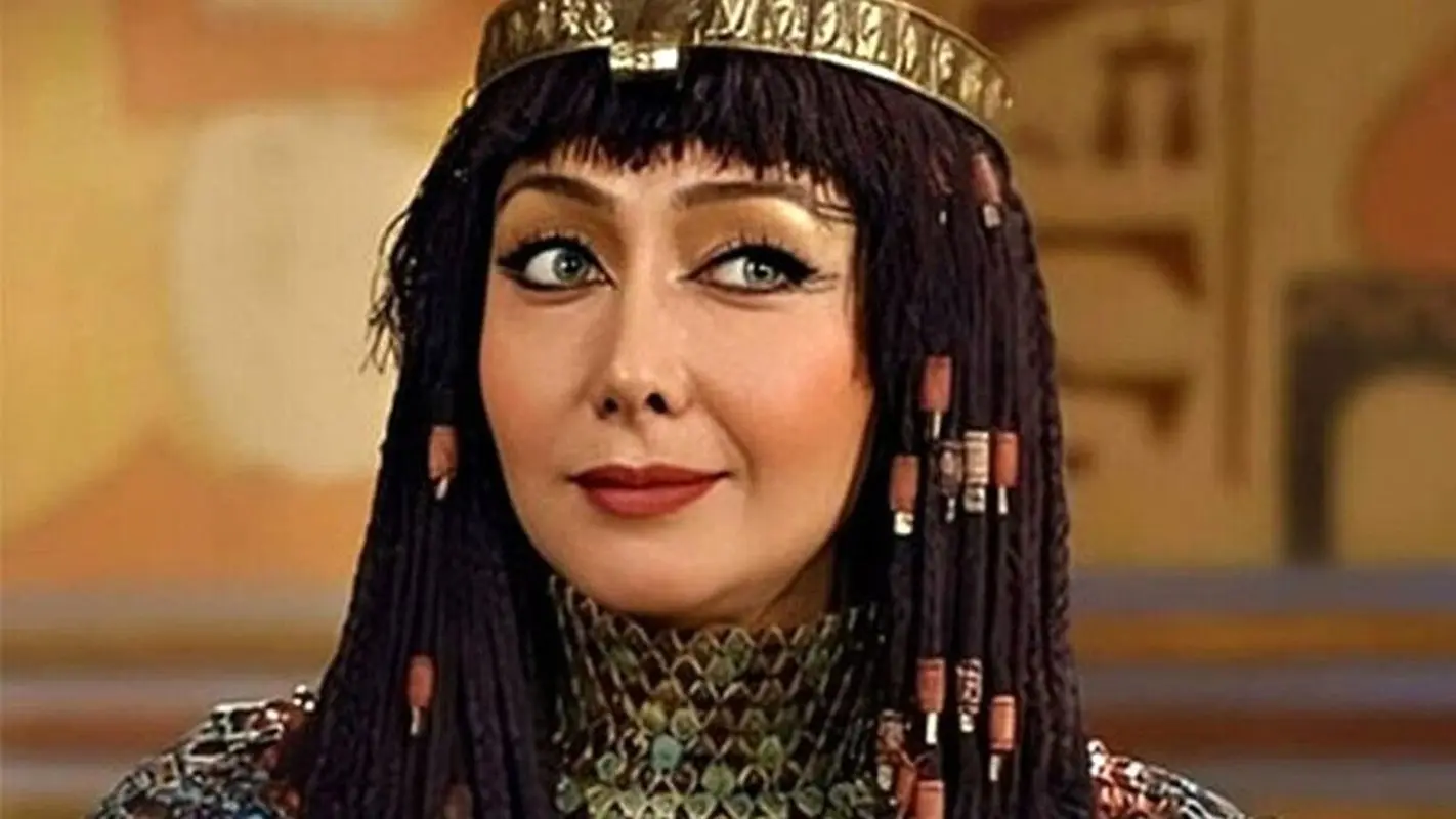 عکسی تاریخی و دیده نشده از زلیخا و پسر خوش تیپش