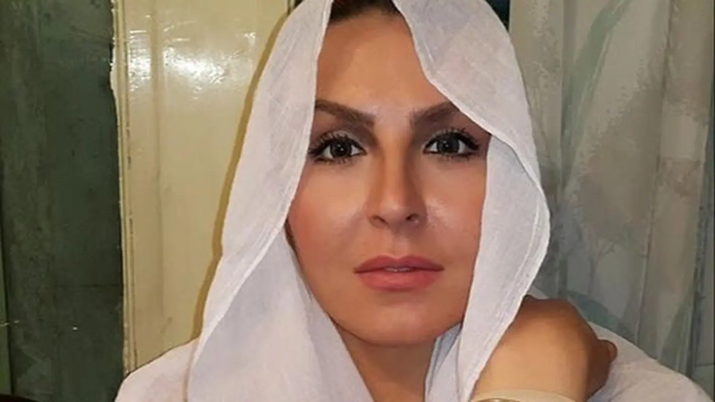 تیپ خیره‌کننده آزیتا ترکاشوند در تولد دوستش!