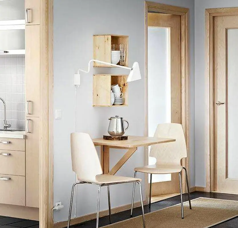 میز غذاخوری دیواری تاشو: راه حلی هوشمندانه برای فضاهای کوچک

