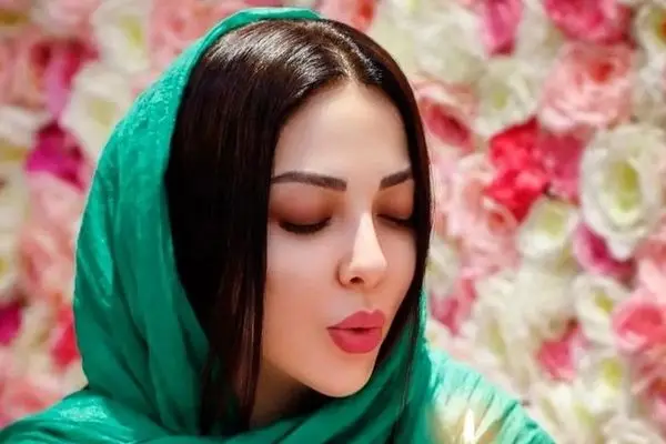 میکاپ خیره‌کننده لیلا اوتادی با ژست دلبرانه و خاص!
