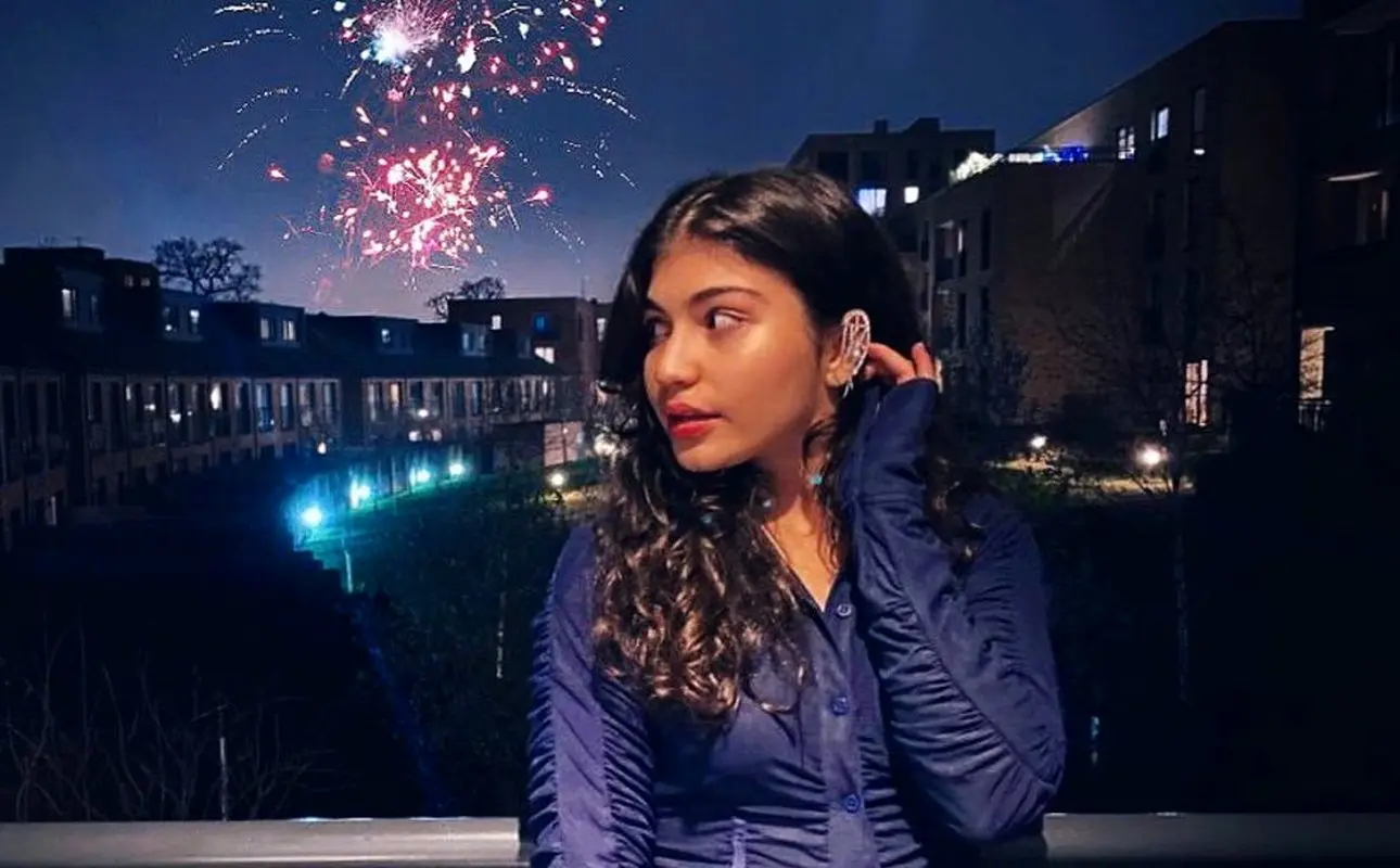 دختر علی دایی خواننده شد / دنیز دایی در حال خواندن آهنگ + فیلم