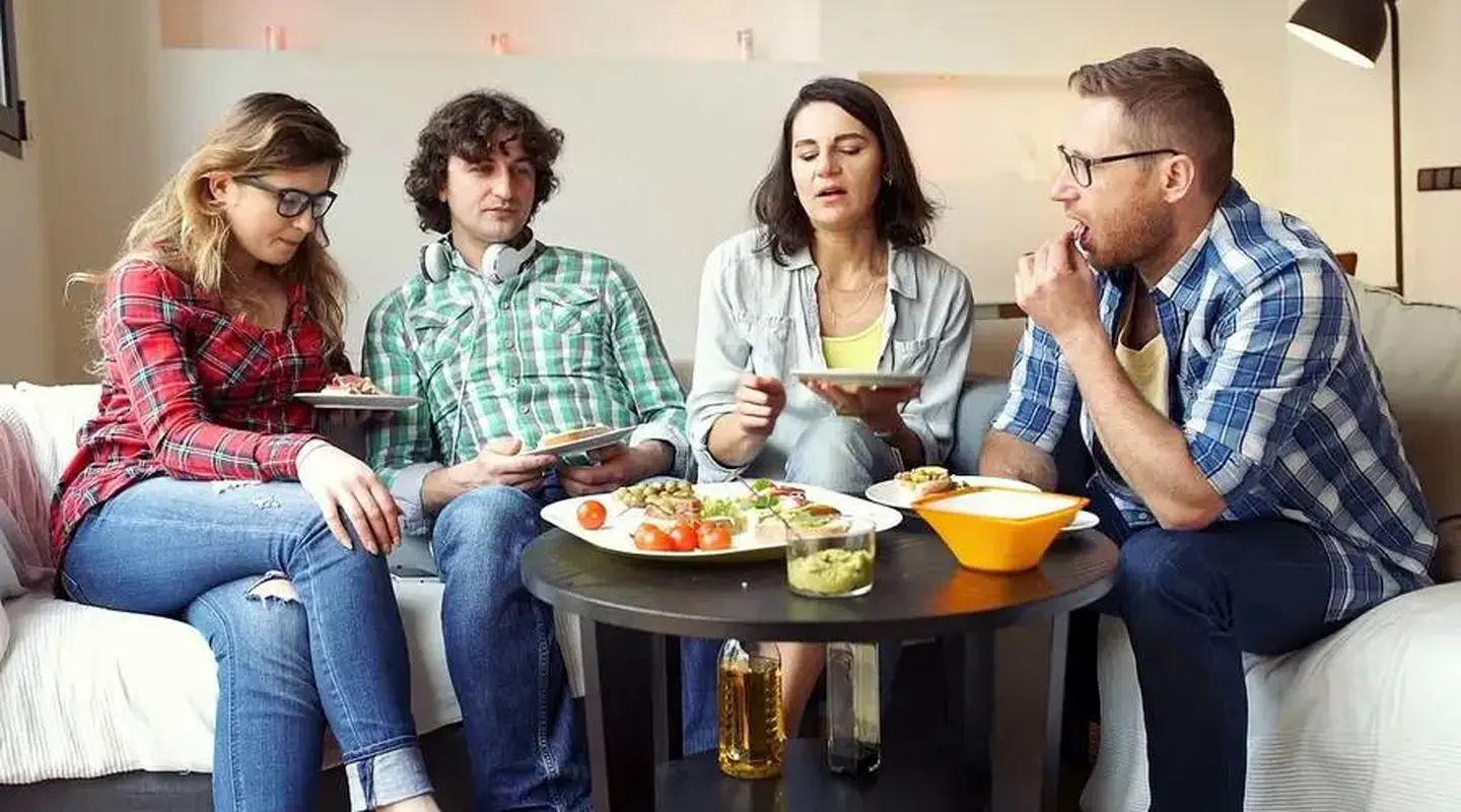 این کارها را قبل و بعد از غذا انجام ندهید