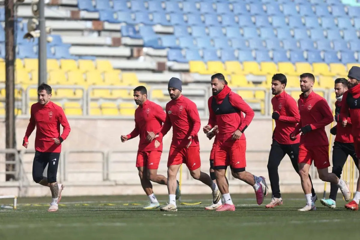 بیماری پرسپولیسی‌ها کرونا است؟