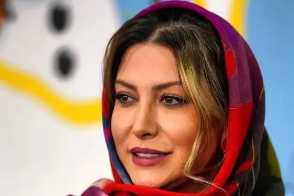 تصویر جذاب فریبا نادری با استایلی متفاوت