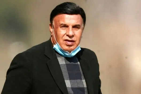 کلاه گیس پرویز خان تاریخی شد! / پرویز چوبله بدون کلاه گیس چه شکلی است؟ (عکس)