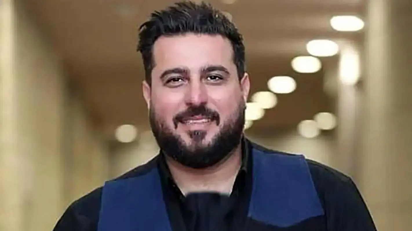 واکنش‌ها به انتشار عکسی منشوری از کودکی محسن کیایی+ عاشقانه های پدر با رز زیبا