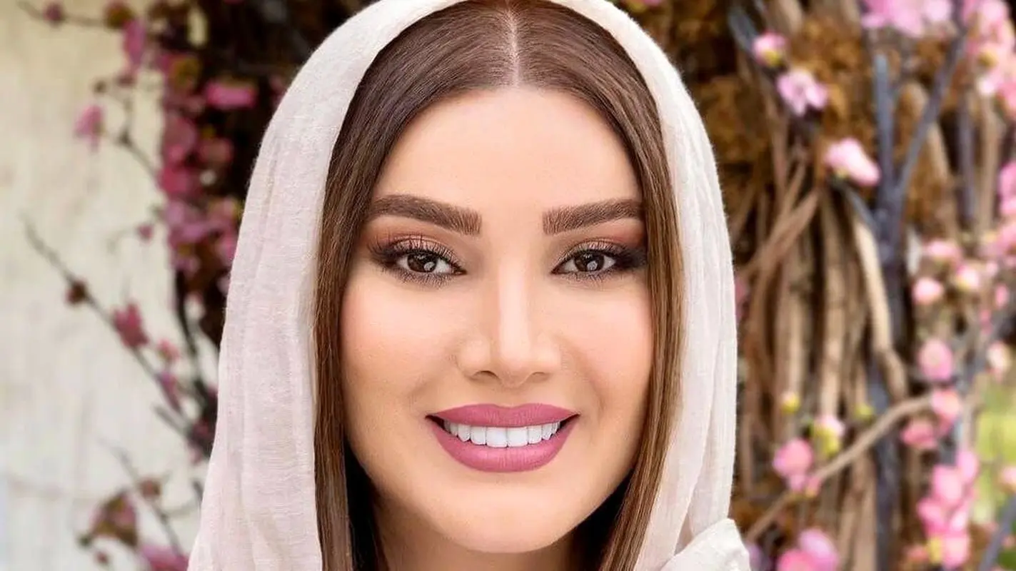 عکس‌های لو رفته از خواهر، برادر، پدر و مادر متین ستوده!/عروس خانم ادعای قد بلند می کنه !