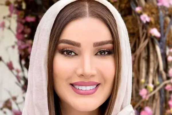 عکس‌های لو رفته از خواهر، برادر، پدر و مادر متین ستوده!/عروس خانم ادعای قد بلند می کنه !