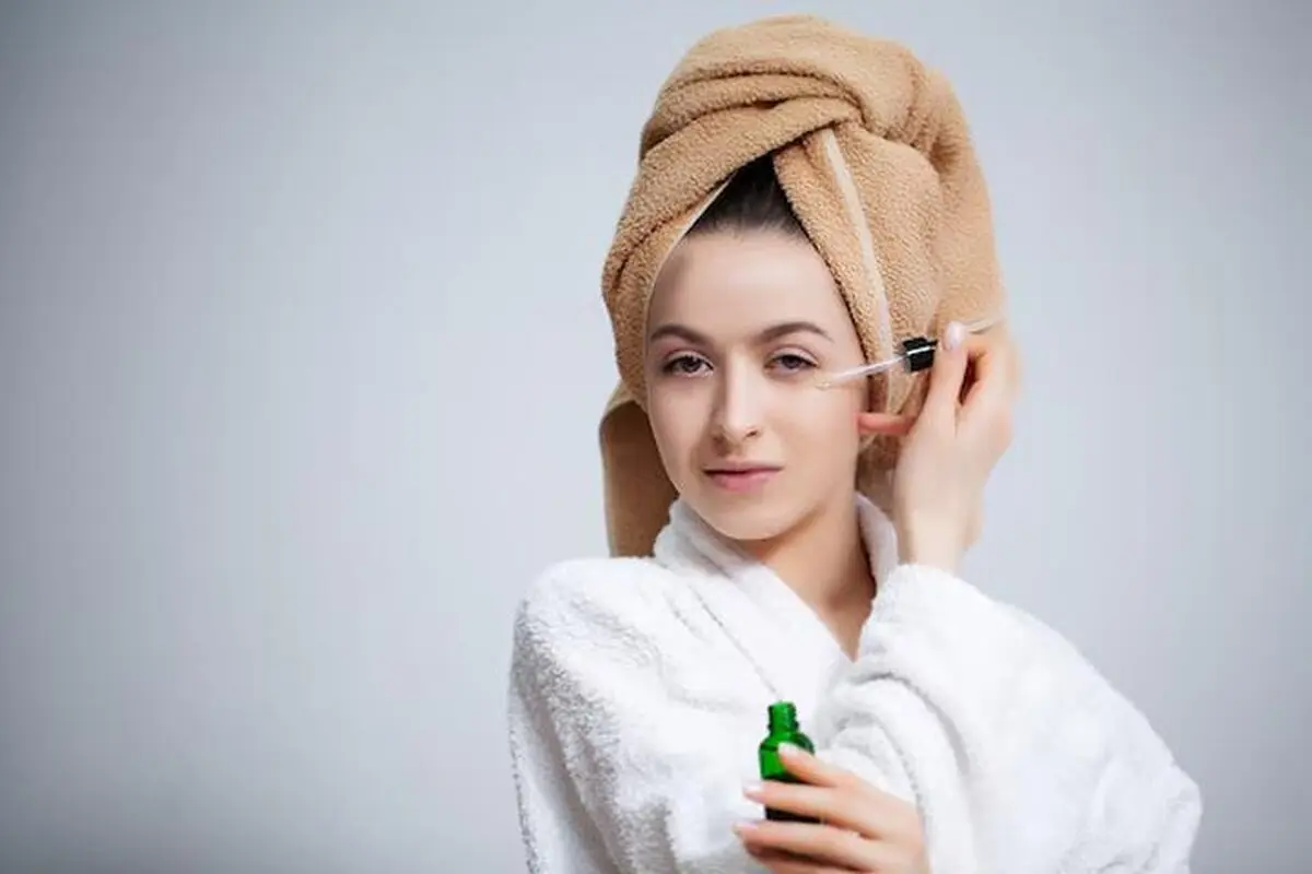 بهترین تونر برای پوست چرب و منافذ باز چیست و چه ویژگی هایی دارد؟