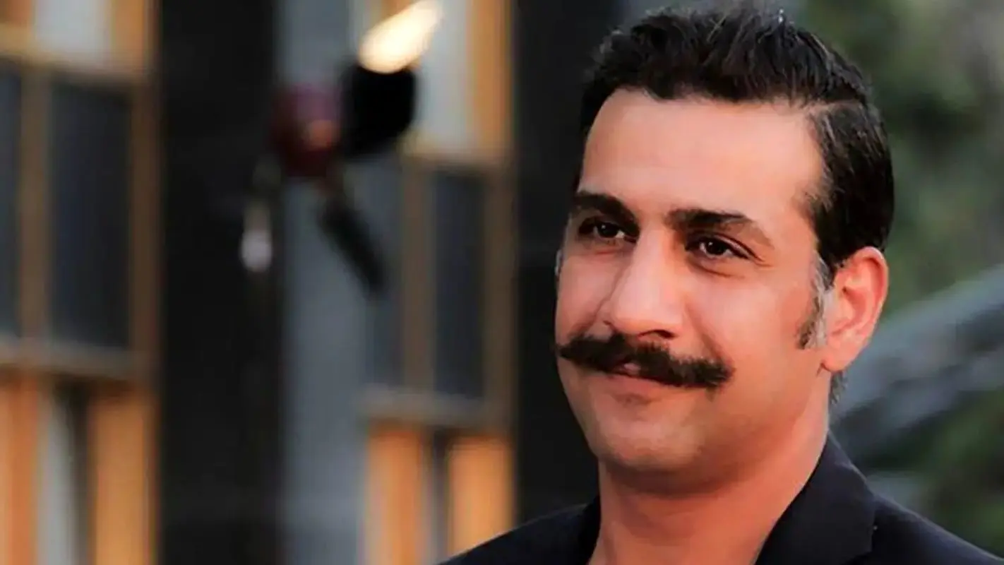 ماجرای دردناک بیوه شدن مادر محمد نادری در 30 سالگی / مایلی کهن این زن و 4 فرزندش را یتیم کرد