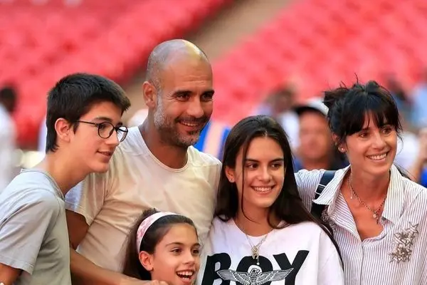 در رستوران پپ گواردیولا تخته شد! / دلیلش را باور نمی کنید