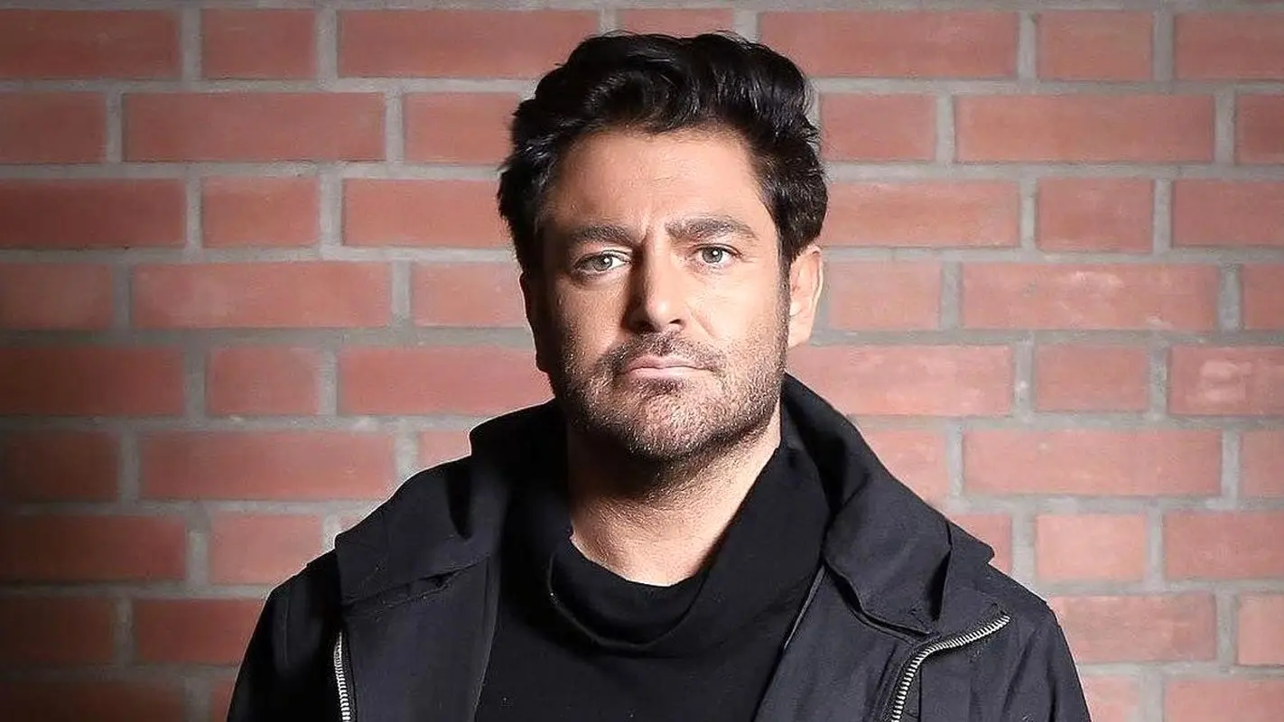 محمدرضا گلزار دسته گل جدید به آب داد/ حاشیه تا کی ؟!