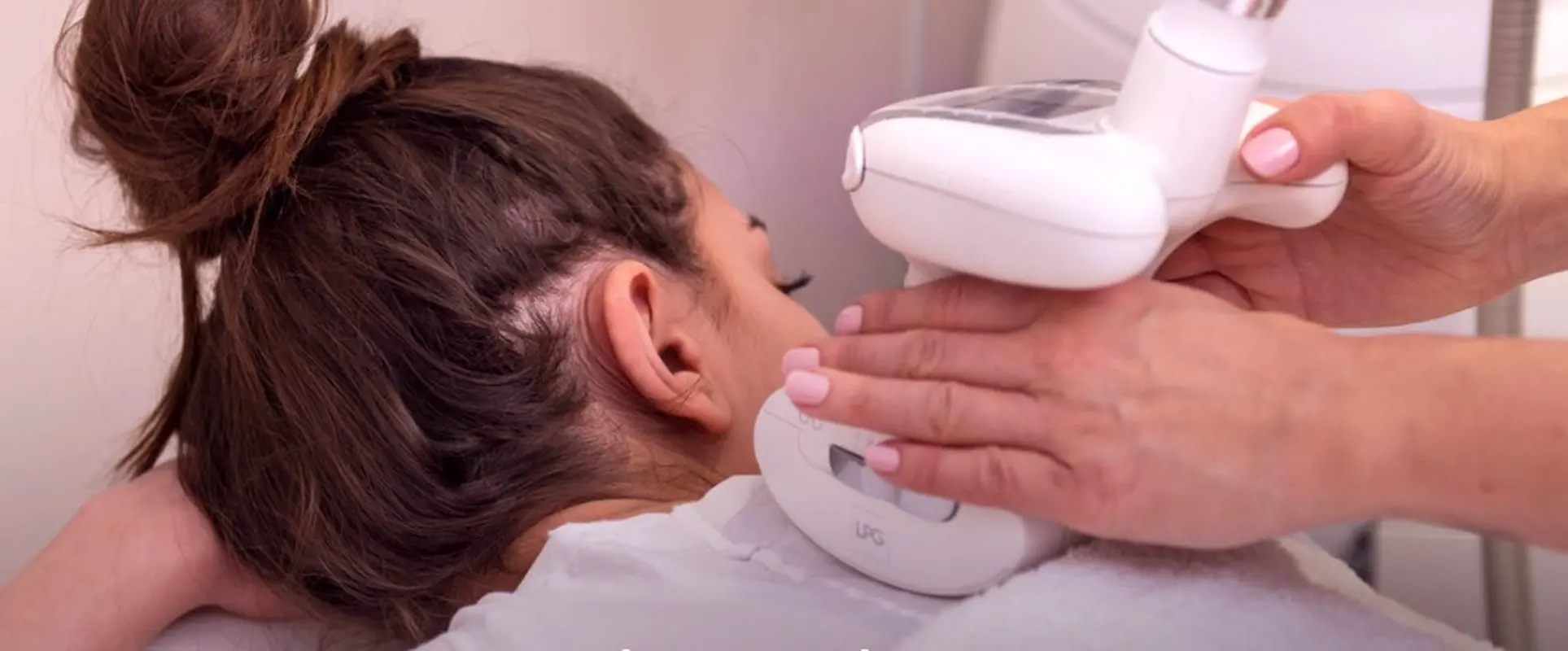  جوانسازی و لاغری موضعی با روش نوین اندرمولوژی