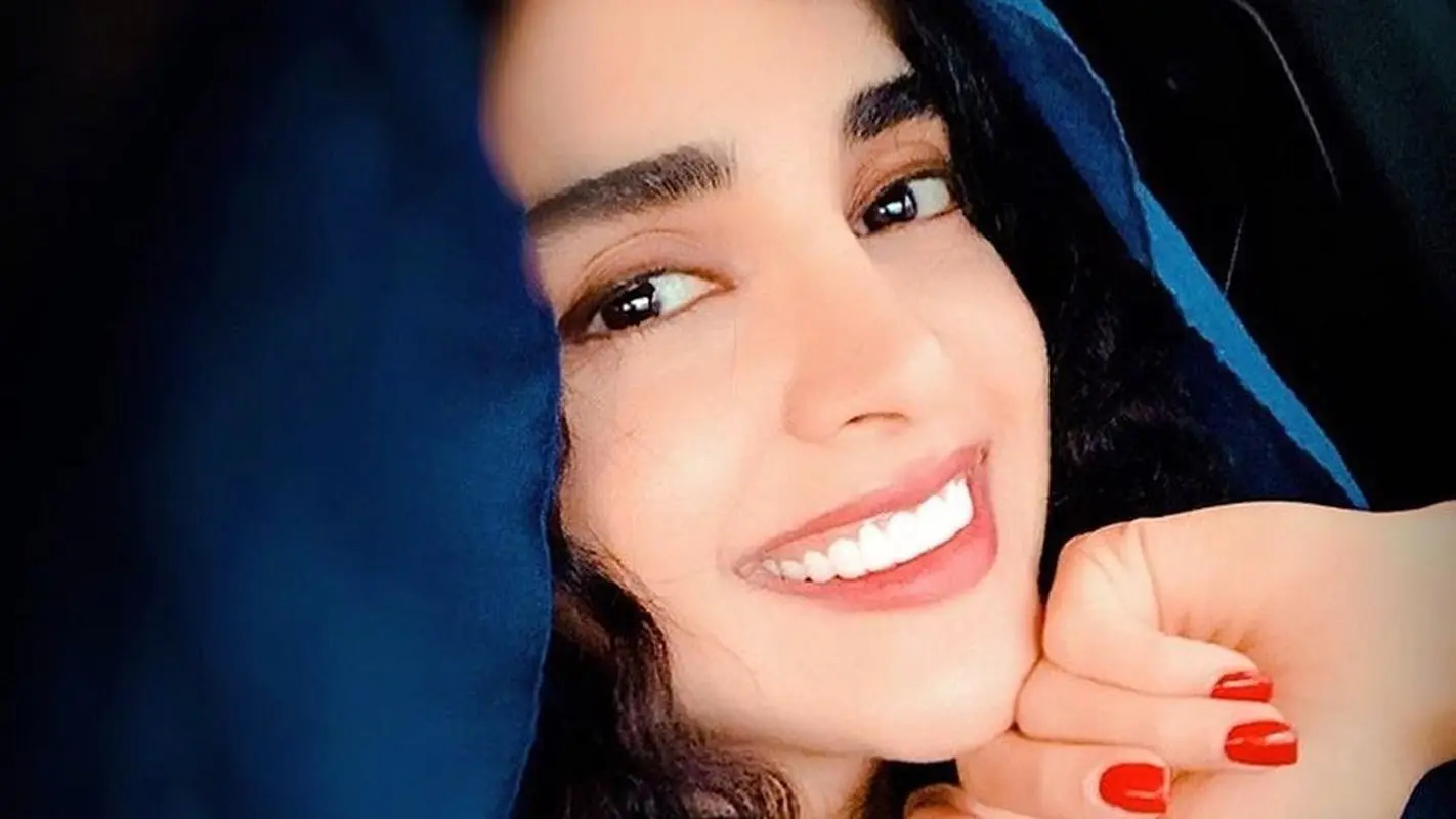 عینک آفتابی گل گلی الهه حصاری؛ جذاب‌تر از همیشه