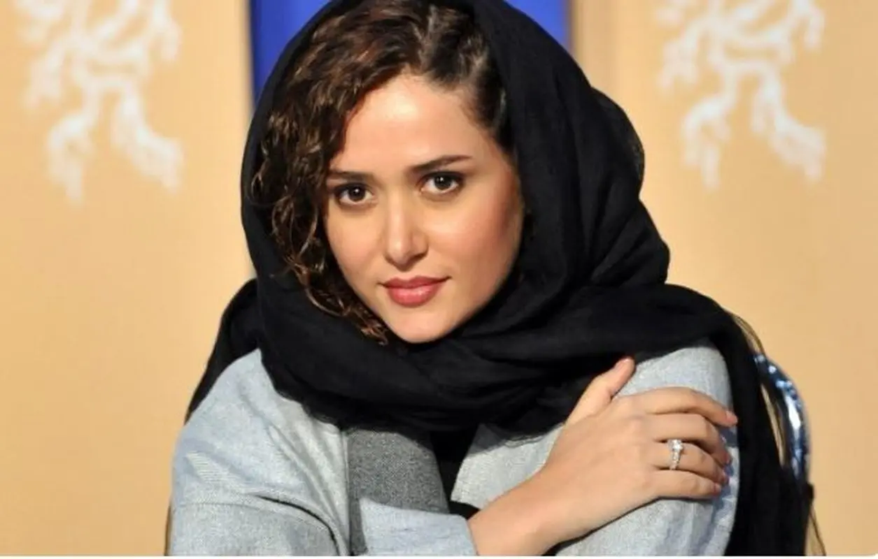 لباس پریناز ایزدیار در کن ۲۰۲۵ از کدام برند بود؟ / جواهرات میلیاردی خانم بازیگر ترکاند + عکس