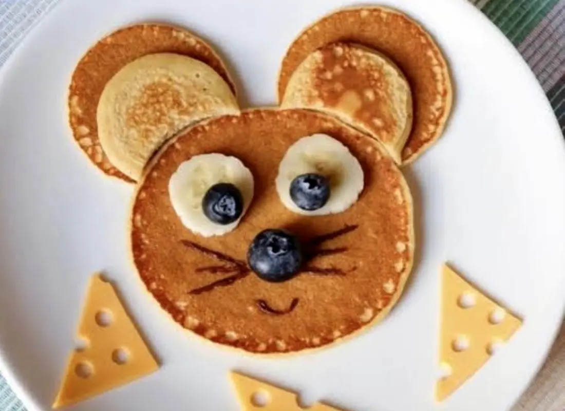 تهیه پنکیک کودک بدون شکر؛ یک صبحانه سالم و مقوی برای کودکان