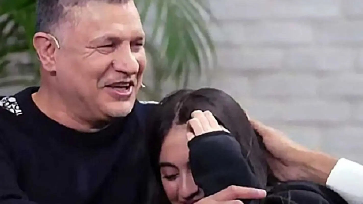 دختر علی دایی: اگه بابام فوتبالیست نمی شد الان یه مهندس ساده بود!