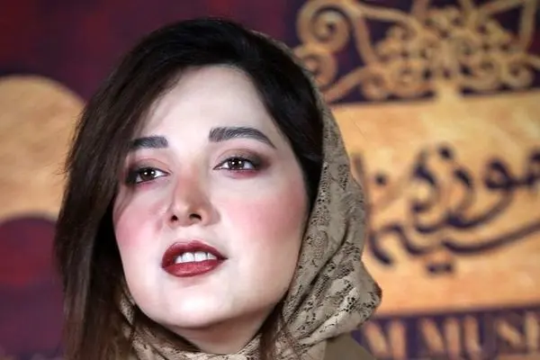 تصویری دلخراش از روشنک گرامی با چشمان خیس و غمگین! 
