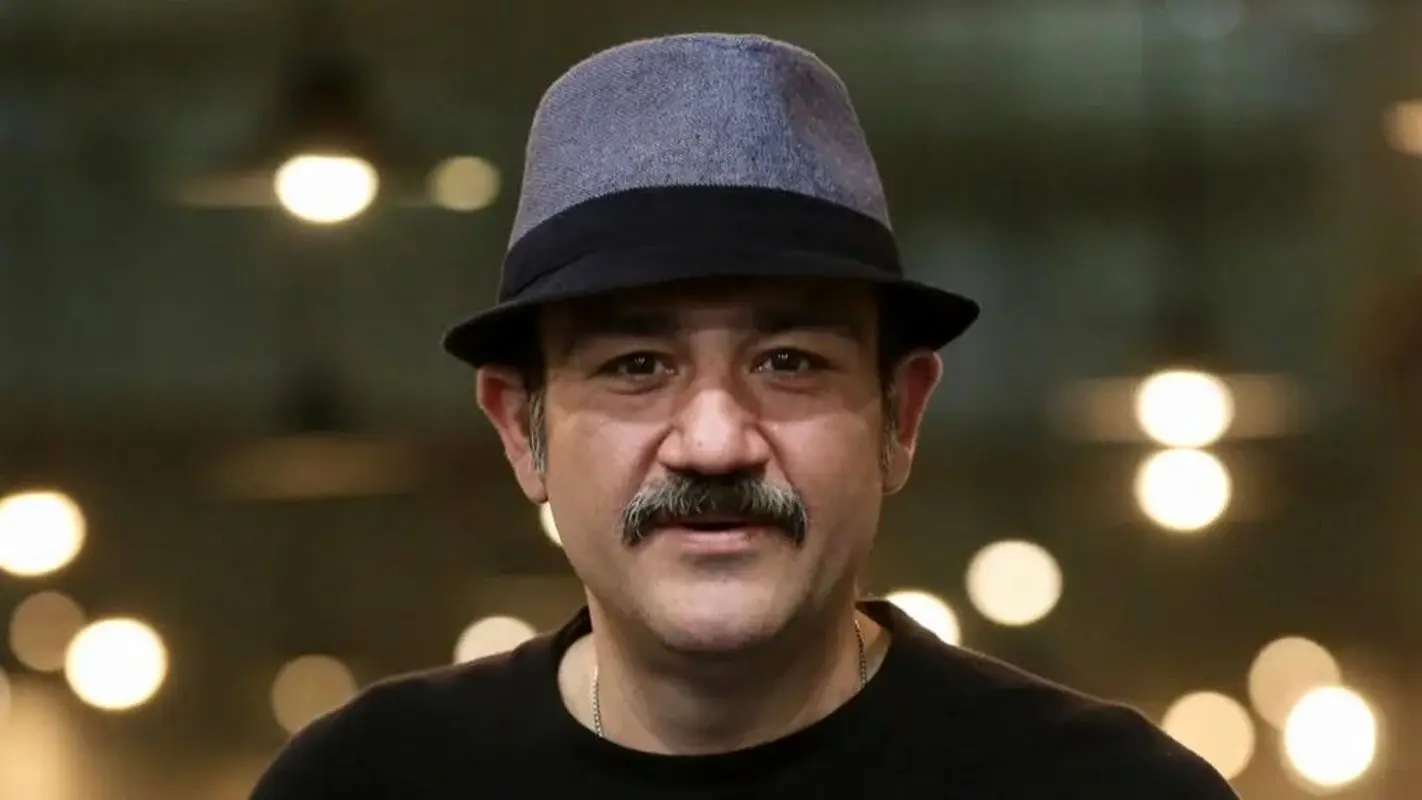 اتفاقی جذاب در خانواده مهران غفوریان؛ دختر زیبای او در کنار مادرش