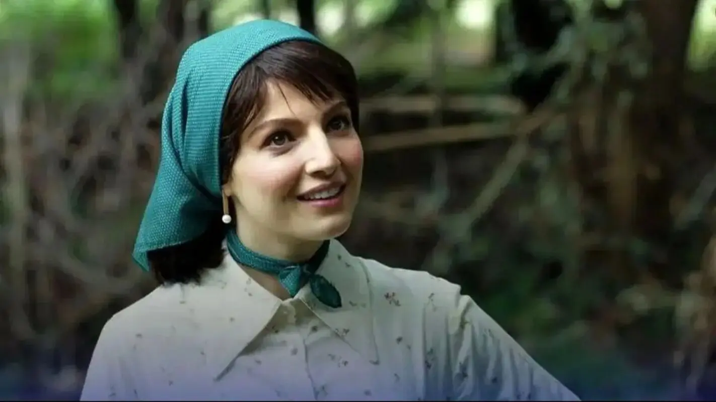 شیرین تاسیان بدون ازدواج مادر شد ! + عکس شوکه کننده از مهسا حجازی و فرزندش