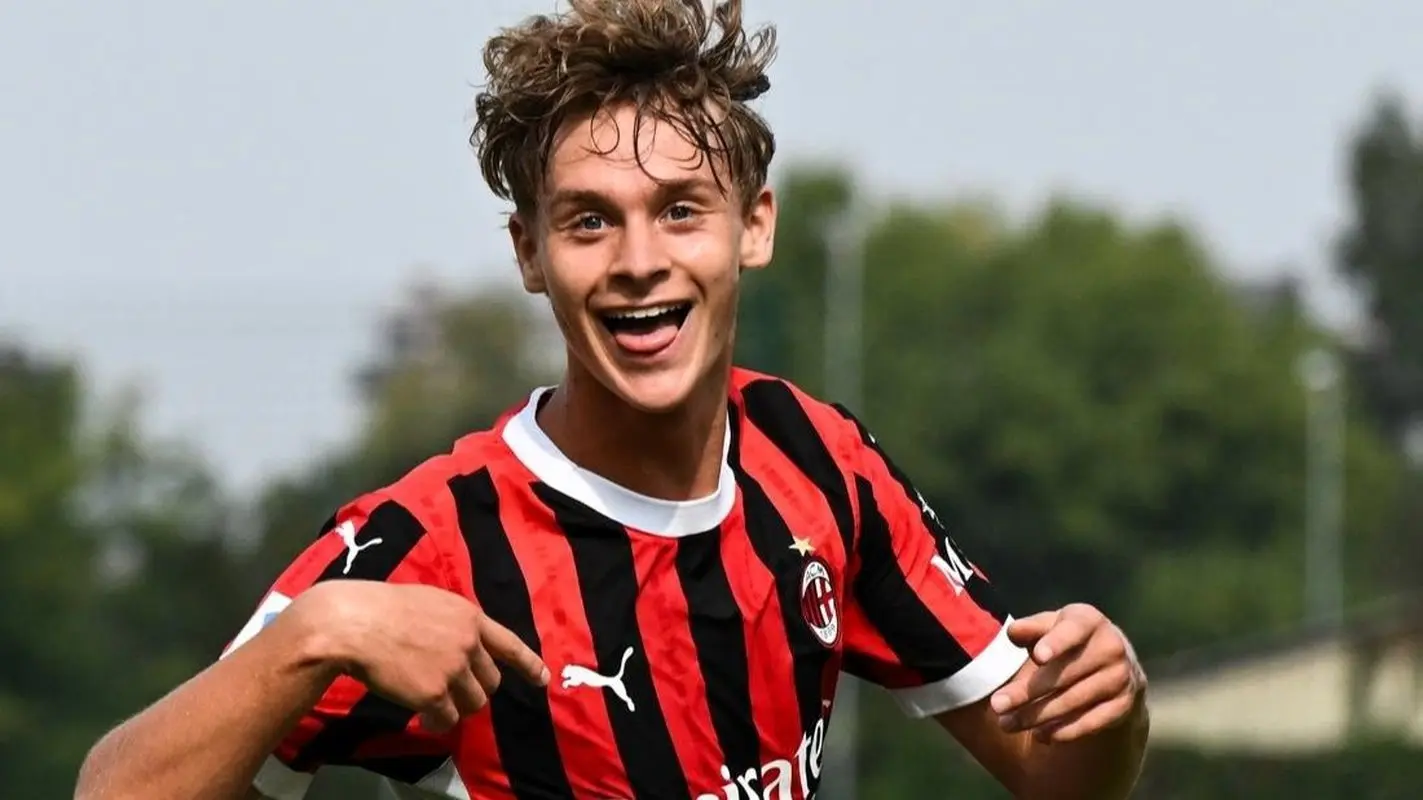 زلاتان را دیدید؟ حالا پسرش هم آمد! (عکس)