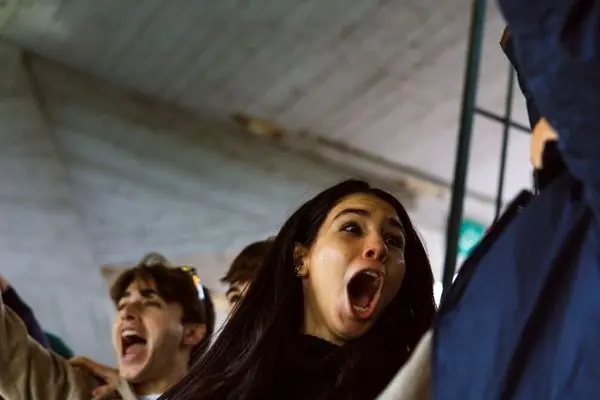 تاریخ سازی این دختر 23 ساله در فوتبال مردان (عکس)