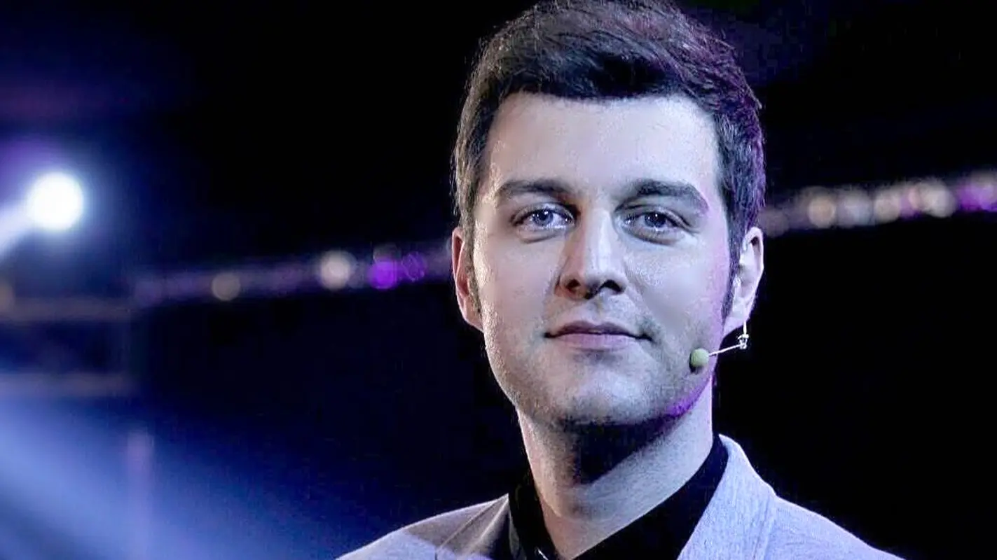 اولین عکس از دوقلوهای بازیگر سریال شغال / ماشالا به این پدر و دختری ! 