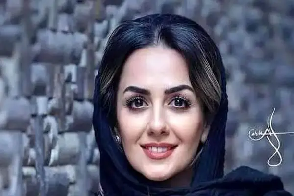 استوری معنادار بیتا سحرخیز با موهای پریشان / ماشالا خوشگلم هست !