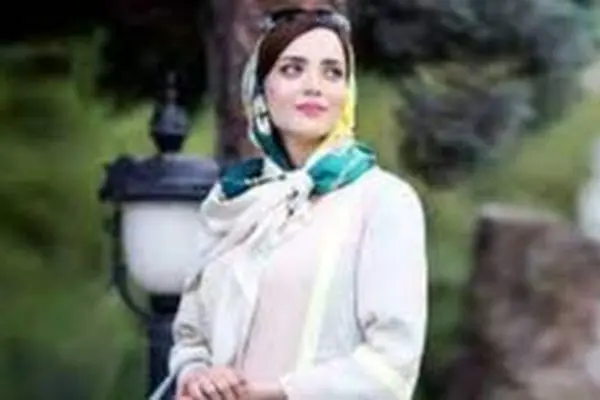 زیباترین عکس ها از بهنوش طباطبایی با استایل های مختلف / روز به روز جوانتر!