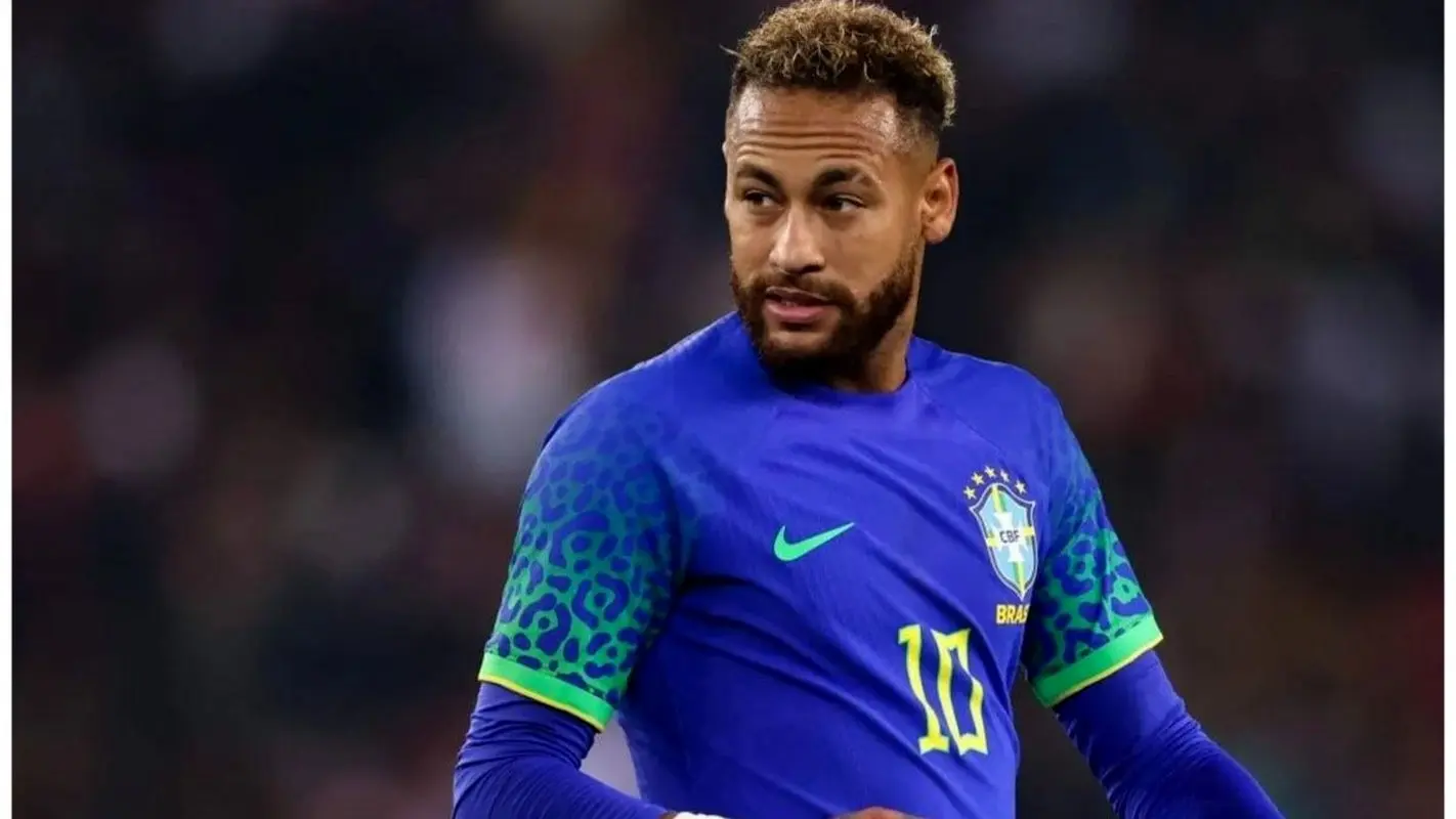 پسر نیمار یه ذره هم شبیه او نیست! (عکس)