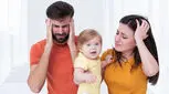 ۷ نشانه والدین هلیکوپتری که آینده کودک را تهدید می‌کنند
