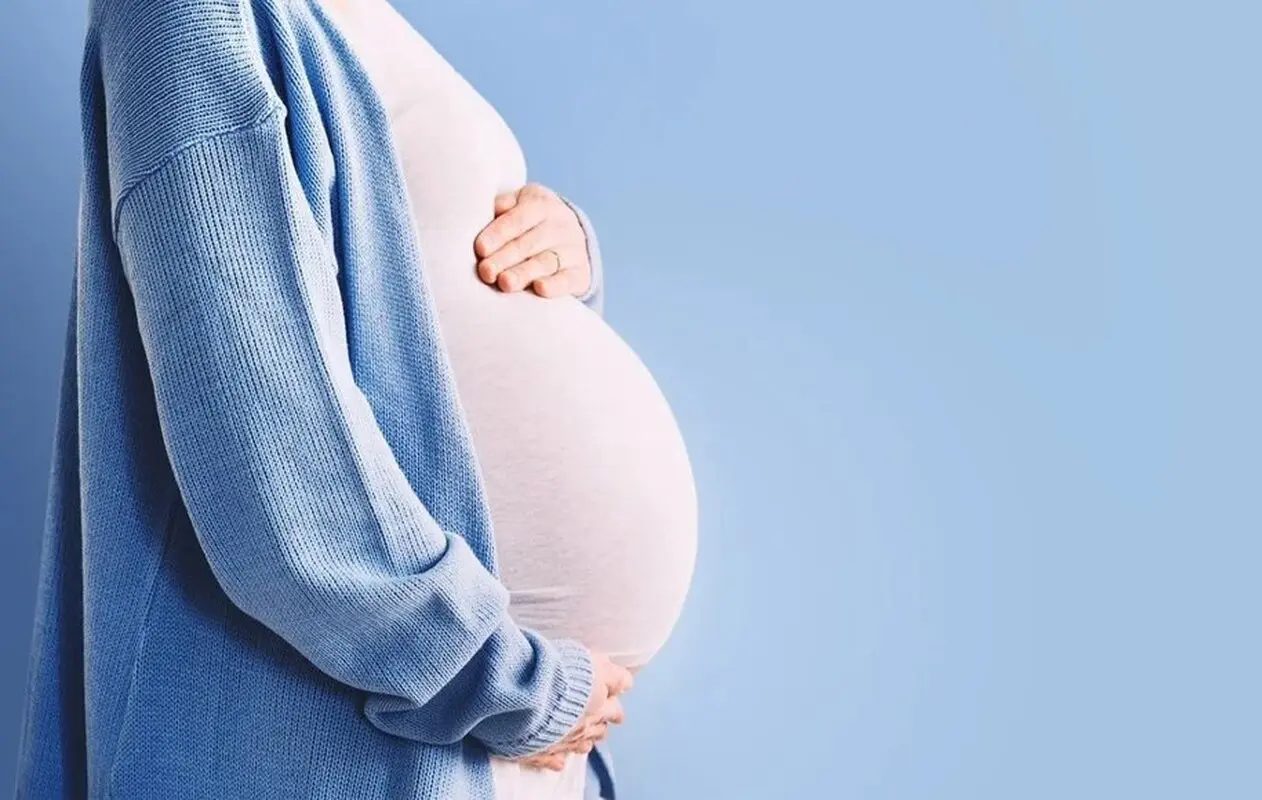 مادر خوش‌ذوق با لباس‌های نوزادش لحاف درست کرد