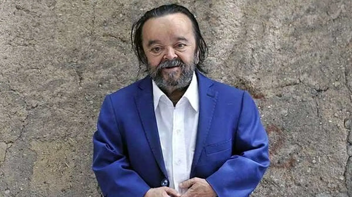 اسدالله یکتا 78 ساله شد +عکس با 4 پسر قد بلند و درشت هیکل