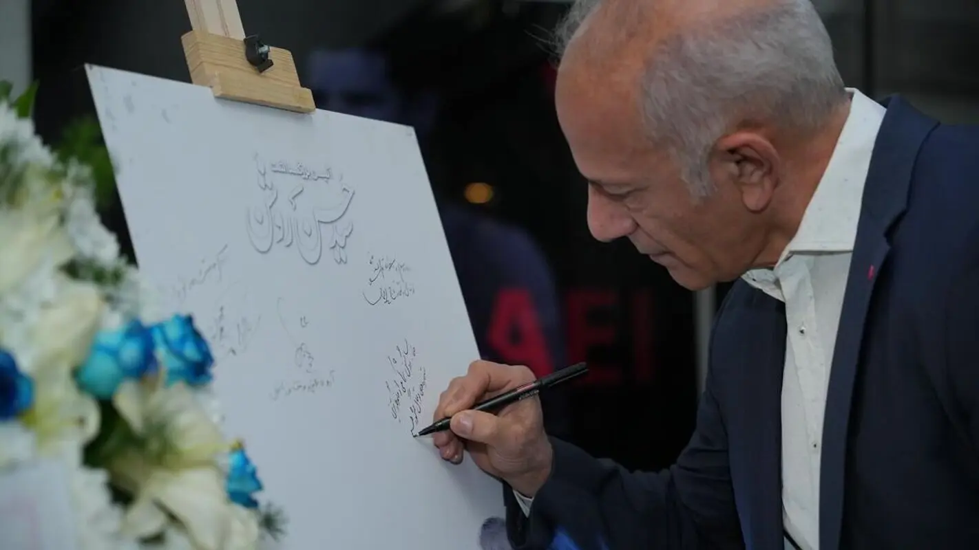 محمد خاکپور هم از باقری حمایت کرد ؛ بعضی وقتا توهین از فشار میاد! (عکس)