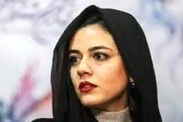 اولین عکس از مادر و خواهر ماهور الوند / بی شباهت به ملی و راه های نرفته اش !