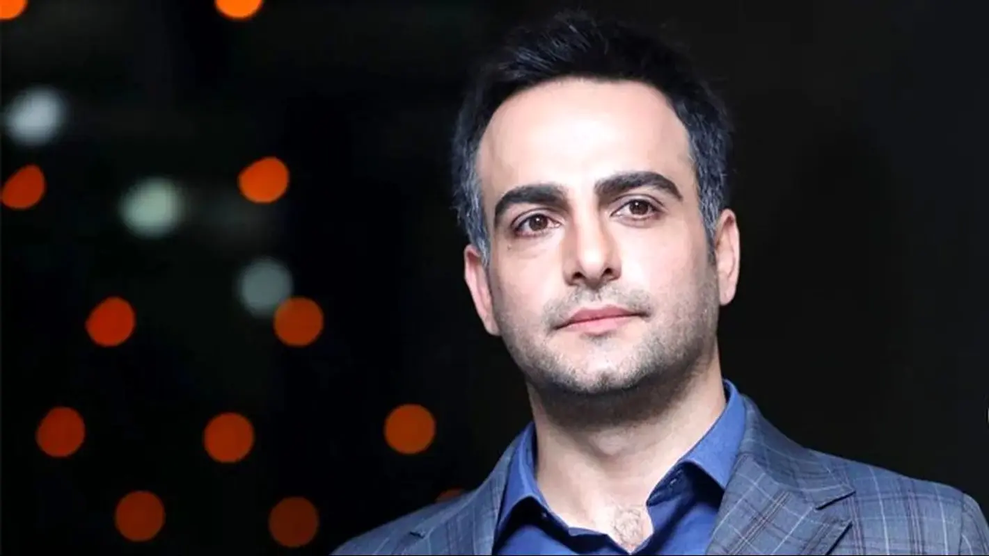 عکس کودکی حامد کمیلی؛ ماجرای خانواده و همسرش چیست؟