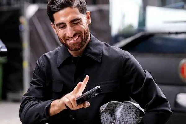 علیرضا جهانبخش چه اتومبیلی سوار می شود؟