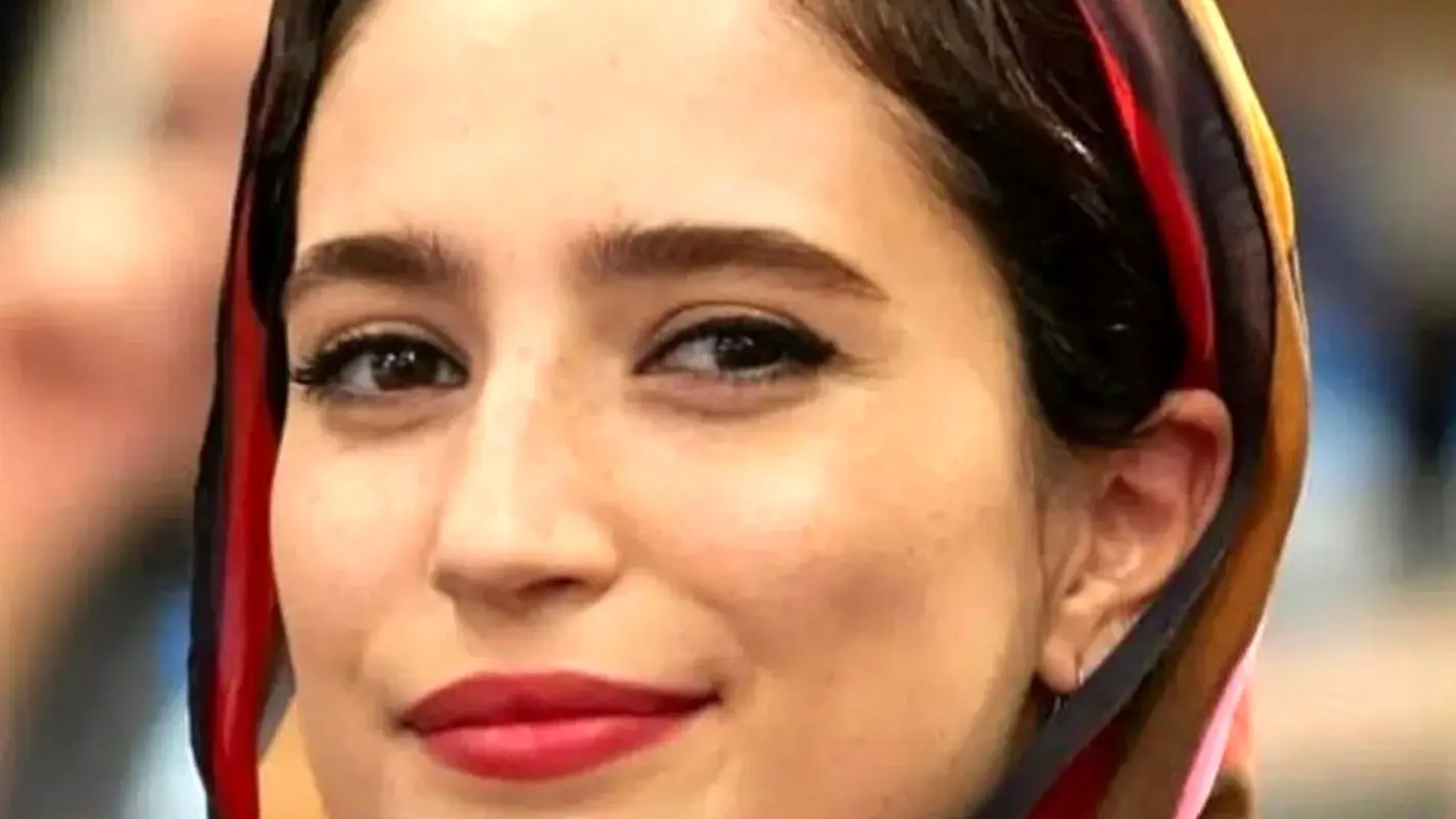 مدل موی نگار جواهریان؛ استایلی جذاب و متفاوت به سبک چتری