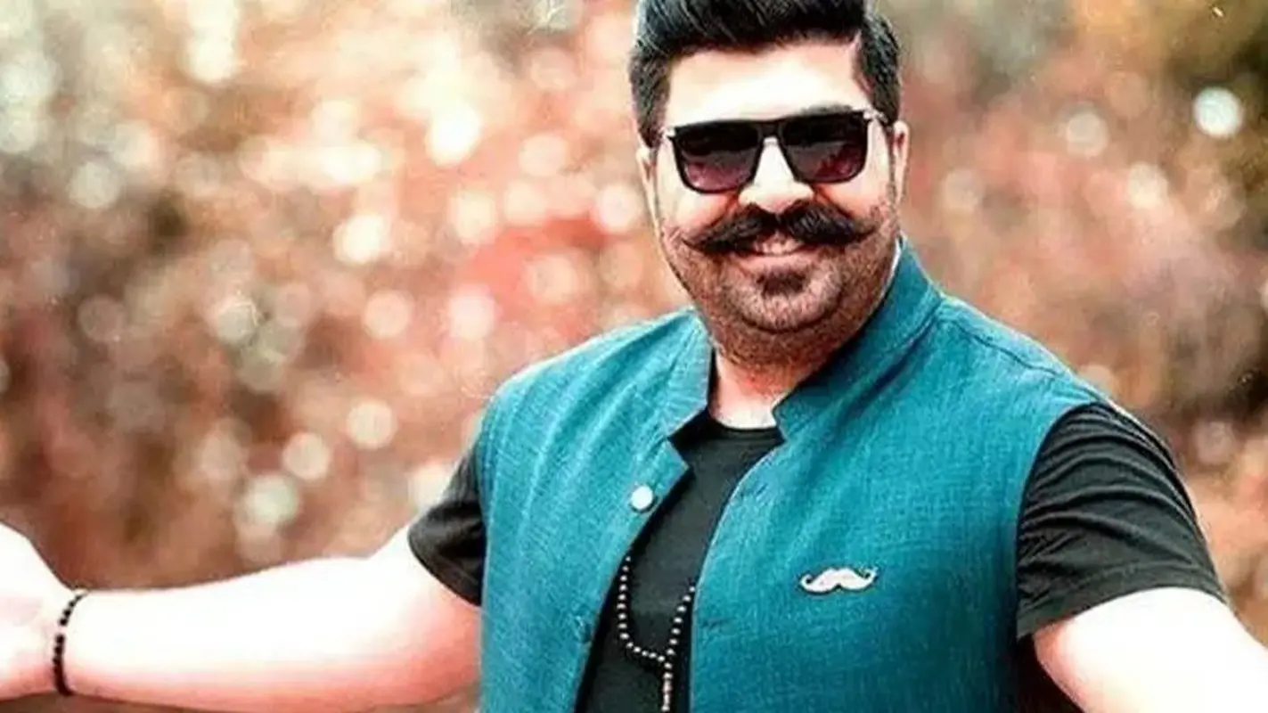 استایل خاص بهنام بانی؛ کت متفاوتی که سوژه شد! + عکس