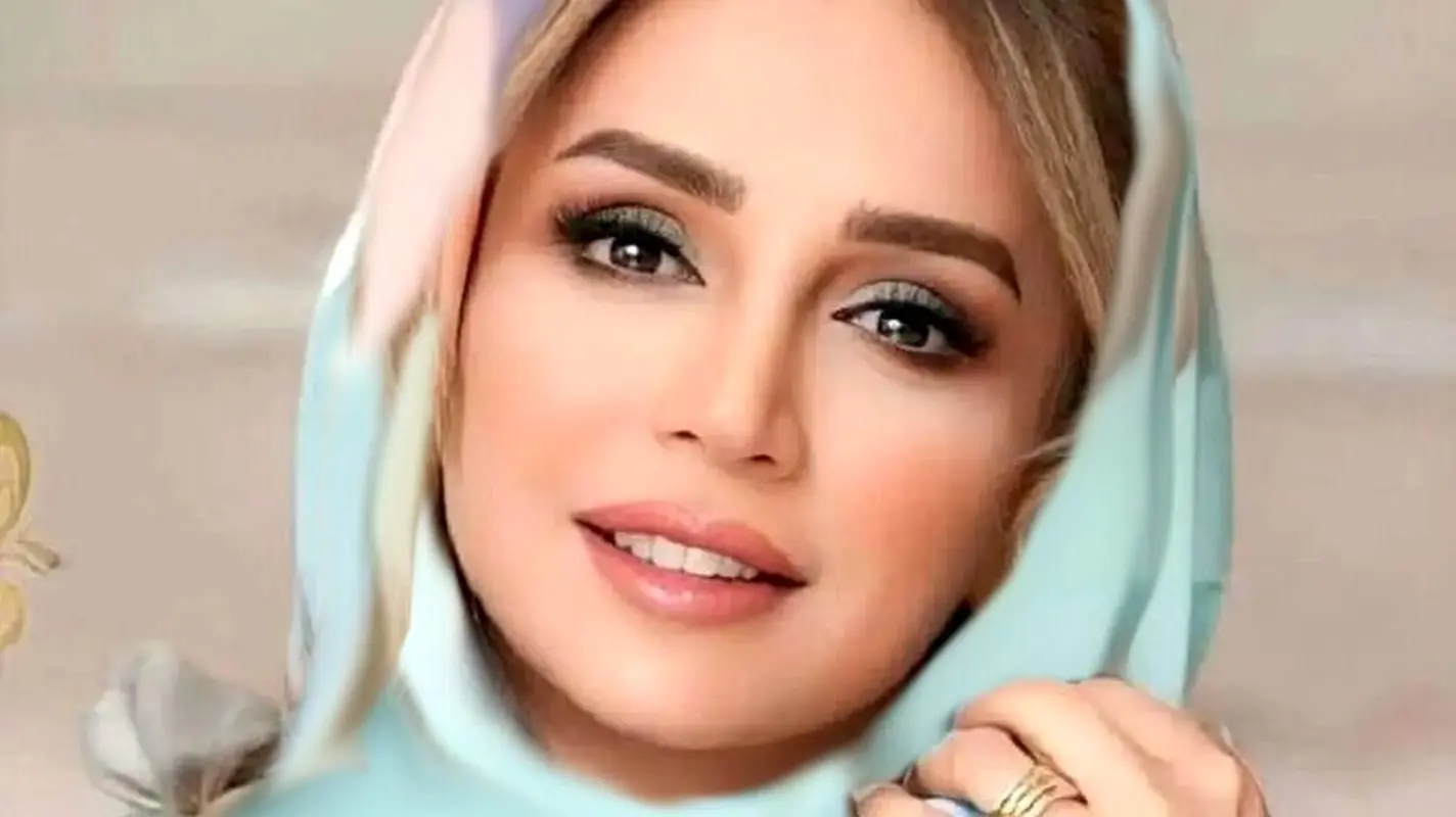 خانه شیک شبنم قلی‌خانی با دکور خاص و گلدان‌های رومیزی منحصر به فرد + عکس