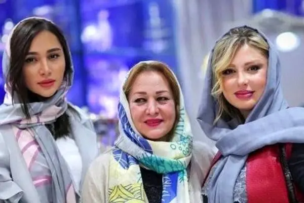 زیبایی خیره کننده نیوشا ضیغمی در کنار خواهرش روشا / هر 2 شیک و پولدار !