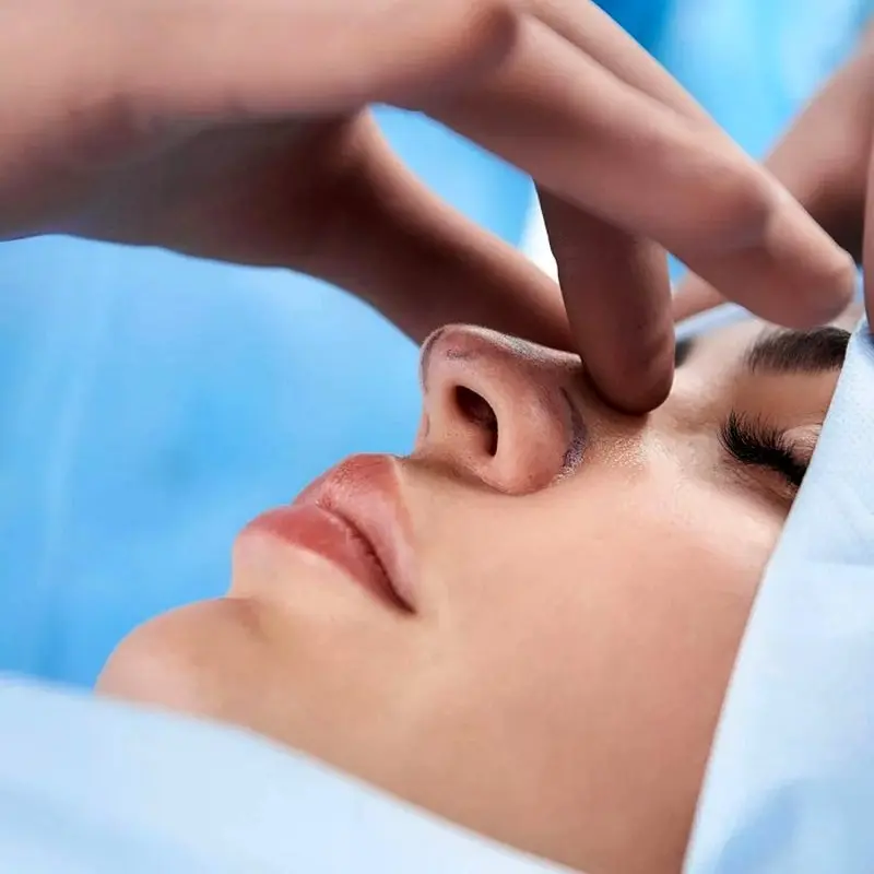 جراحی بینی بدون تامپون چیست و چگونه انجام می شود؟