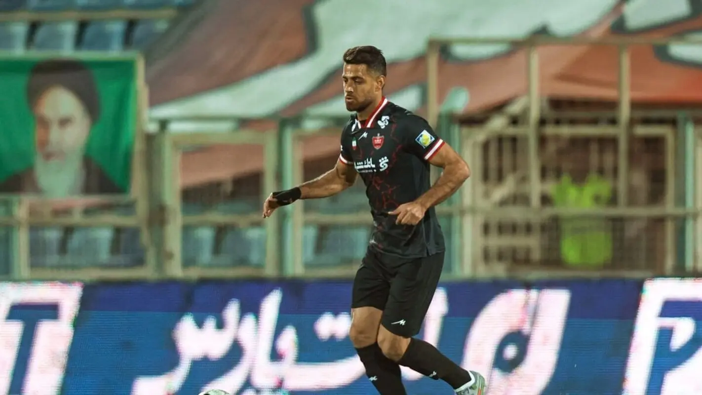 واکنش موقر یک بازیکن ؛ زنده باد پرسپولیس... (عکس)